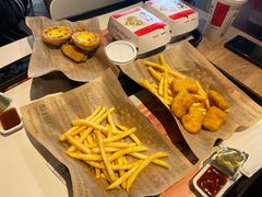 -肯德基(中纬店)