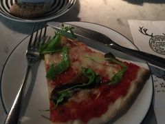-Pizza Express(机场T1店)
