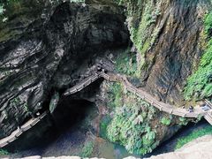 -龙水峡地缝景区