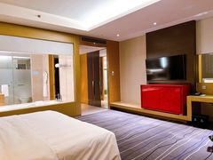 -青岛富力艾美酒店