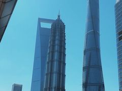 -陆家嘴空中步行连廊