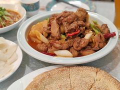 -汗腾格里·风味餐厅(新疆驻京办店)