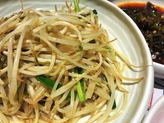 炒豆芽-铁公鸡·四川料理(天环广场店)