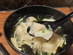 鲜肉小馄饨-舒蔡记生煎菜饭(云南中路店)