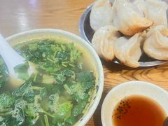 -黄阿姨锅贴大王(万航渡路店)