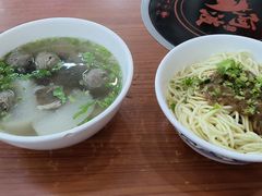 -阿波潮汕牛肉火锅·汤粉面(拱北店)
