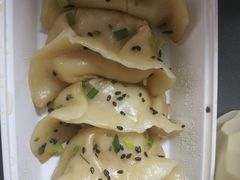 -门庭若市豆浆油条(恒生广场店)