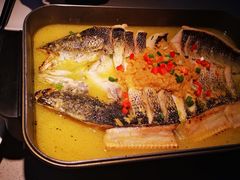 -半天妖烤鱼(绿地大融城店)