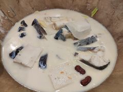 -云中鱼蒸汽石锅鱼(川沙百联店)