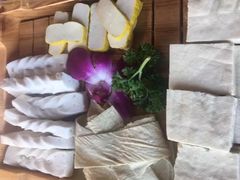 -滇釜火锅·能喝汤的火锅(车公庄店)