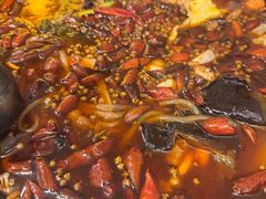 -鸿顺老铁锅美蛙鱼府(解放碑店)