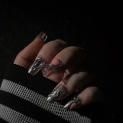 -UGIRL有个美甲