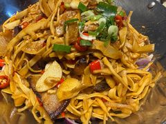 -三湘四水正宗湘菜(君峰路店)