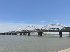 -人民防洪胜利纪念塔