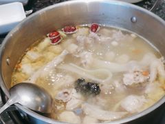 -一席地·本地鸡窝·杭帮鸡火锅(萧山银隆百货店)
