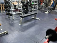 -立峰超越健身中心(先天下店)