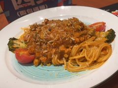 黑椒牛柳炒意面-魏斯理汉堡(西安沣东吾悦店)