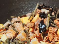 -人民公社铁锅炖·东北菜(卫国道店)