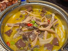 -古都历食南京菜·烤鸭·鸭血粉丝·汤包(南京博物院店)