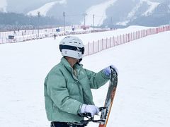 -鳌山滑雪度假区