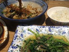 -巴依兄弟西域美食(机场店)