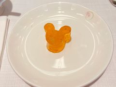 -晶荷轩(香港迪士尼乐园酒店)