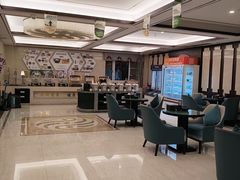 -颐而康·按摩·艾灸·足疗(汽车东站店)