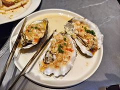 -崴海渔村(虹梅路店)