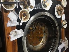 -三里屯土灶炖公鸡地锅鸡(江东店)