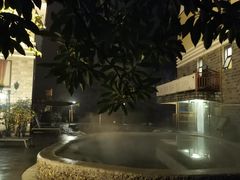 -虹都水岸酒店