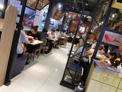 大堂-辣小妮de川菜馆(红旗Mall店)