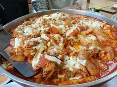 -亲昵春川鸡排(韩国美食街店)