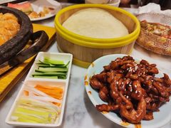 -小菜园新徽菜(宜兴八佰伴店)