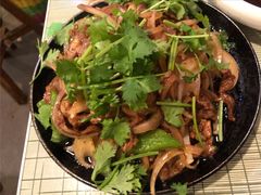 葱爆羊肉-锅儿挑面馆
