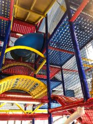 -动力星球家庭亲子游乐中心