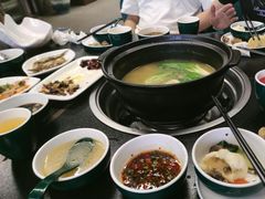 -野菌皇海景野生菌火锅(滨海大道店)