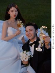 -都市丽人婚纱摄影