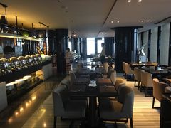 -唐拉雅秀酒店-西锦汇空中BBQ·思创餐厅