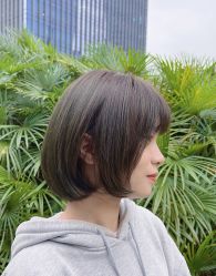 -HAIR CORNER