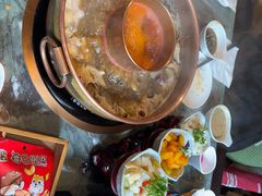 -慢丽江·云南野生菌土鸡锅(付家庄店)