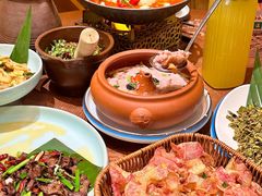 -老滇山寨•云南特色菜•地方菜•民族风情歌舞表演(金碧店)