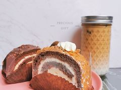 -Dough&Joe团憩(瑞虹天地月亮湾店)