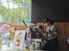 -Onirii Coffee(长乐路店)