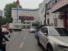 -武汉市武珞路中学