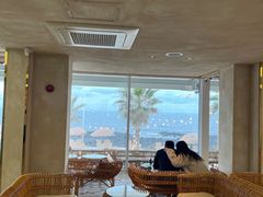 -Cafe Aewol Monsant