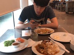 -Pier 21 (Terminal 21 Asok)