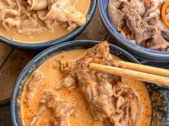 -靓海海鲜火锅(水上湖边观景店)