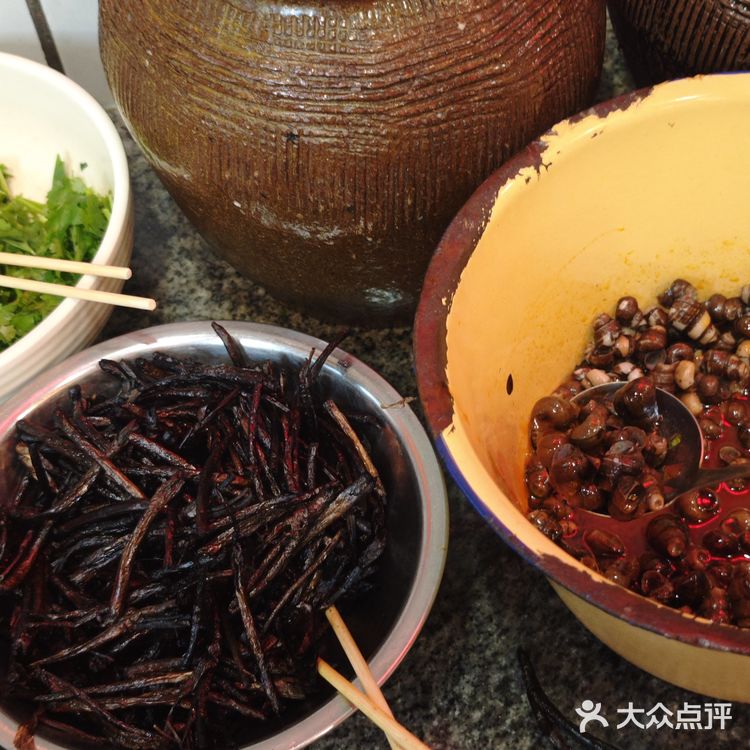 超多料的螺蛳粉