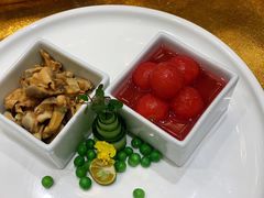 凉拌蘑菇-泓历皇朝酒店(东亭店)