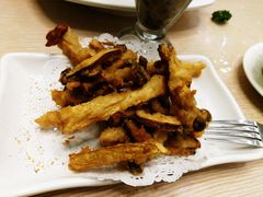 -佰搭果·广式茶餐厅(西华路店)